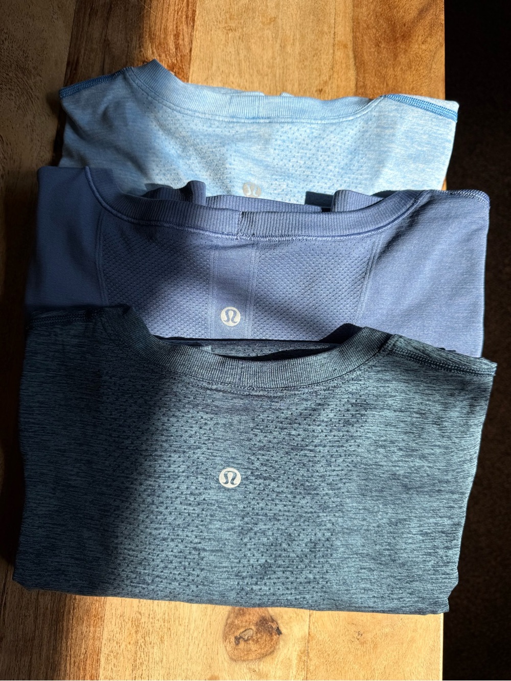 lululemon women’s long-Sleeve bundle of 3 swiftly relaxed fit- Blue colors